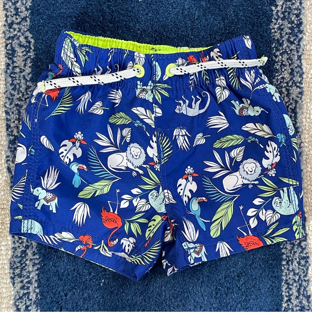Gap baby boy swim trunks, never worn, size 0-6 no, jungle print
